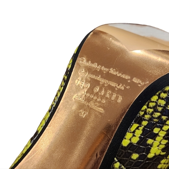 Ted Baker Izbelos neon yellow/green snakeskin heels - Picture 6 of 8